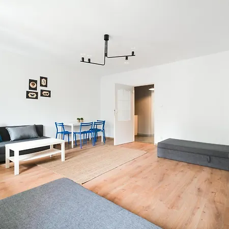 Kosciuszki Square Retreat, Real Apartments ! Apartmán